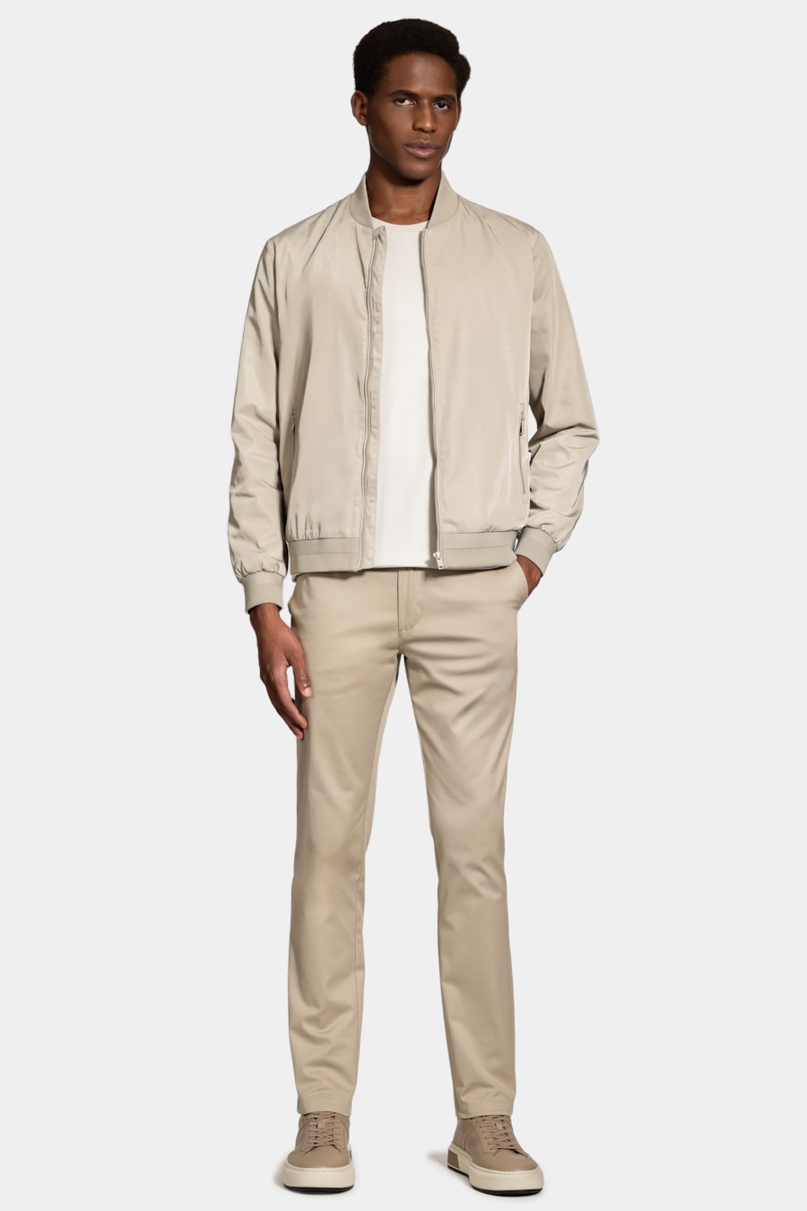 Jaqueta Bomber Nylon Liquid Repeller Fendi 117 — foto 2 de 7