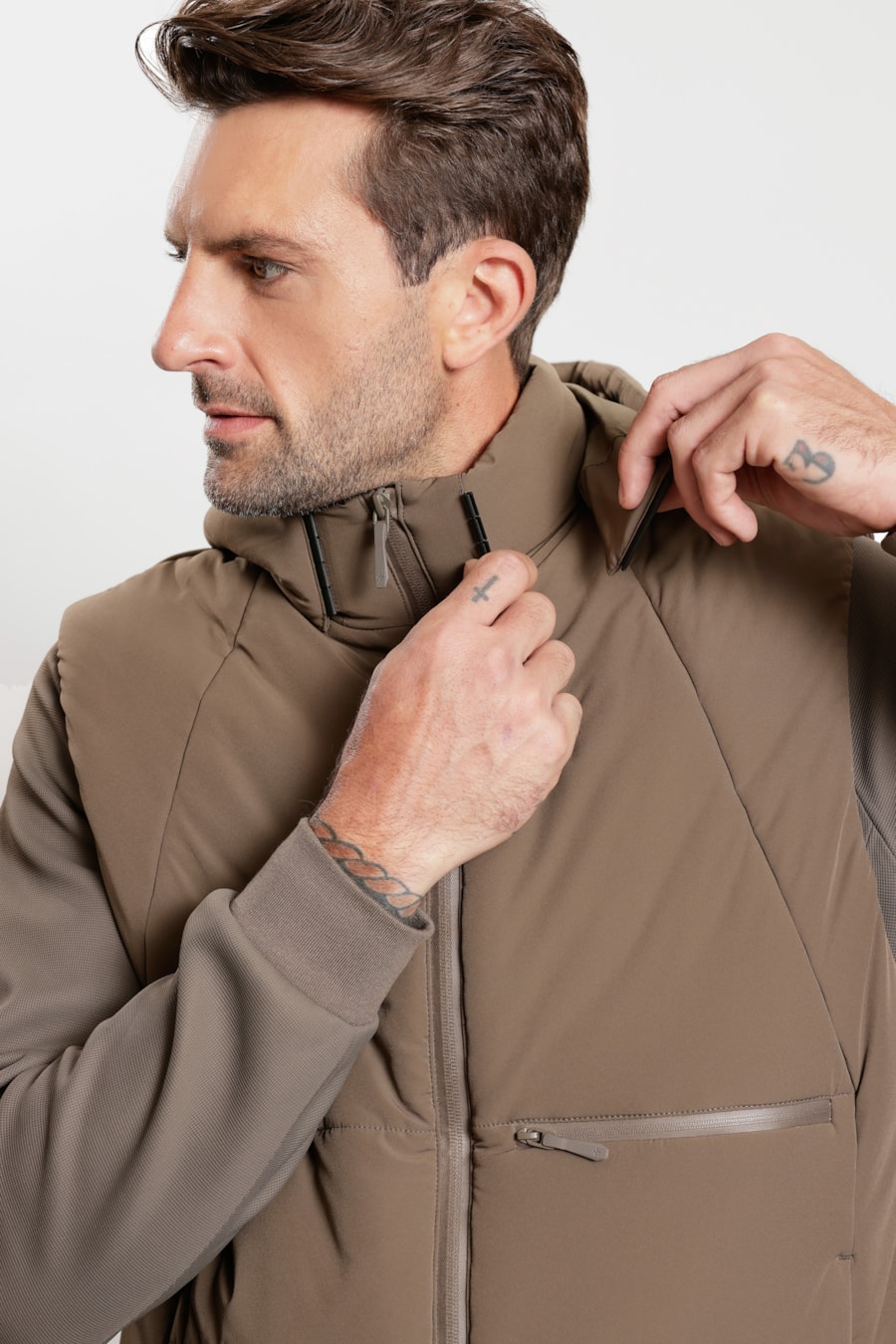 Jaqueta Knit Fleece Com Colete Fendi — foto 4 de 14