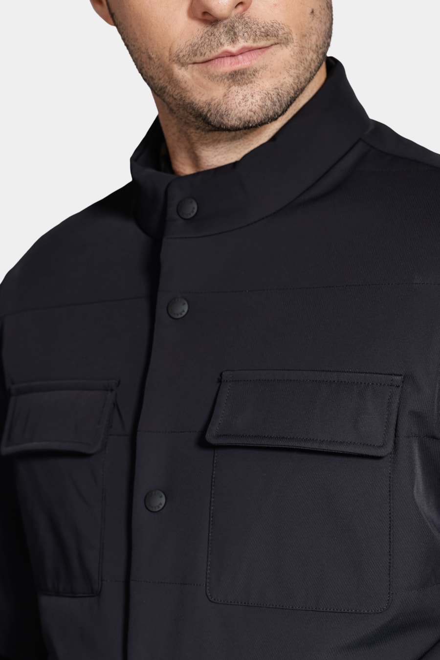 Jaqueta Overshirt Matelassê Liquid Repeller Preto — foto 4 de 8