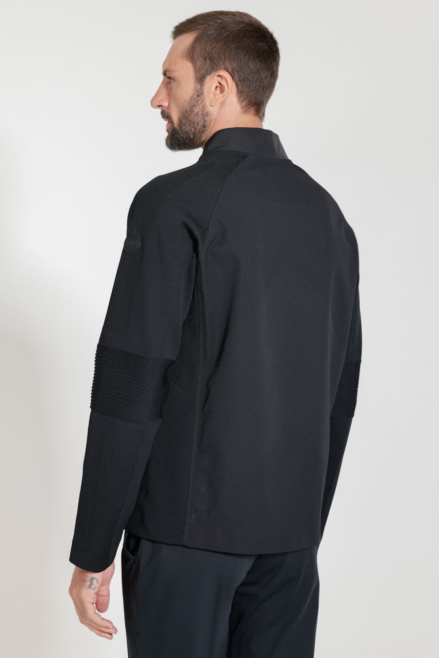 Jaqueta Tech Jacquard Missão Impossível Preto — foto 4 de 6