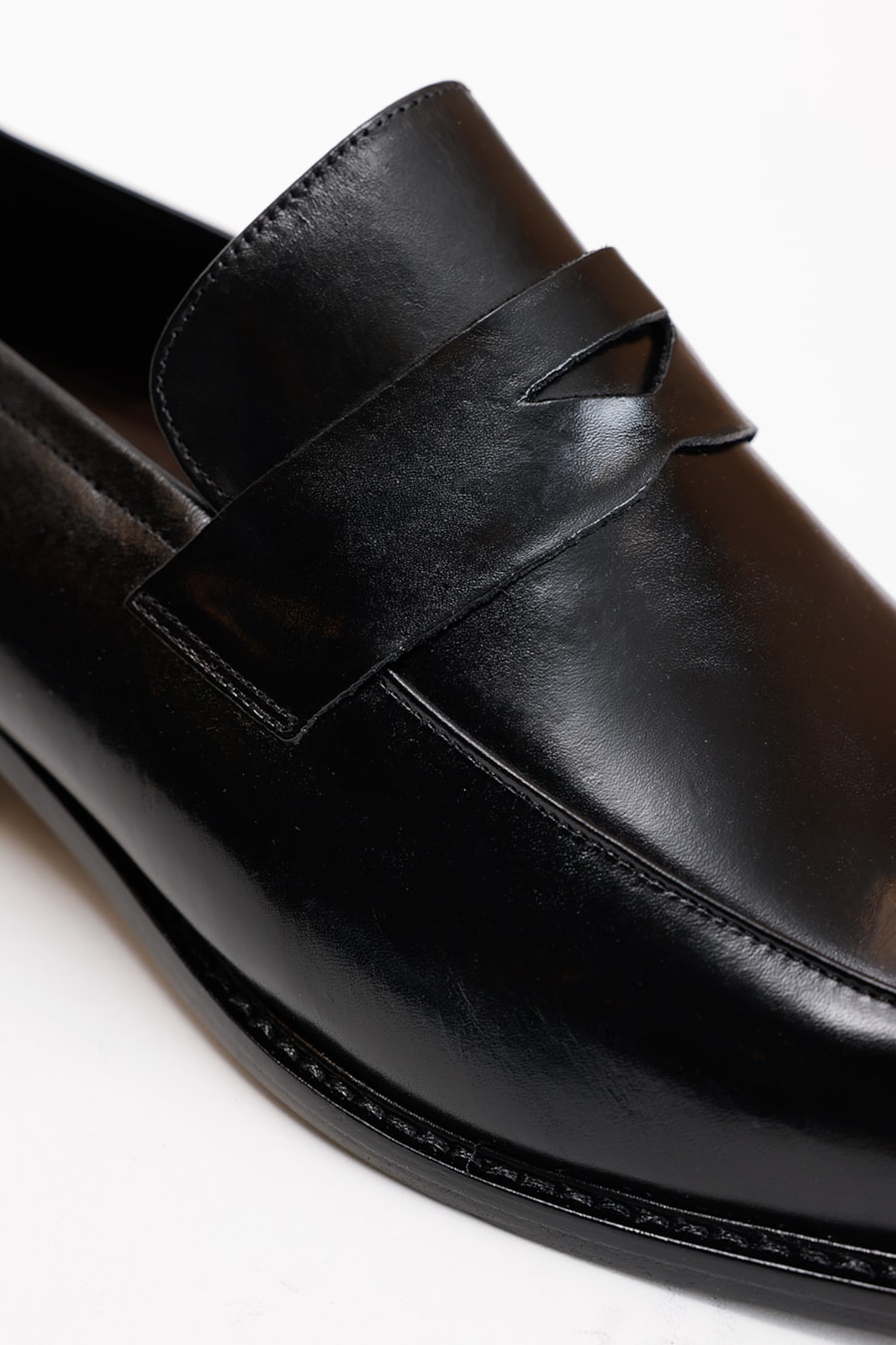 Mocassim Social de Couro Preto — foto 4 de 5