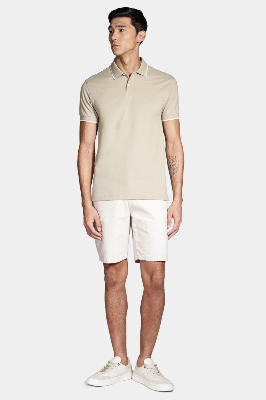Polo Manga Curta Classic 1 Friso Amendoa Com Off White — foto 2 de 5