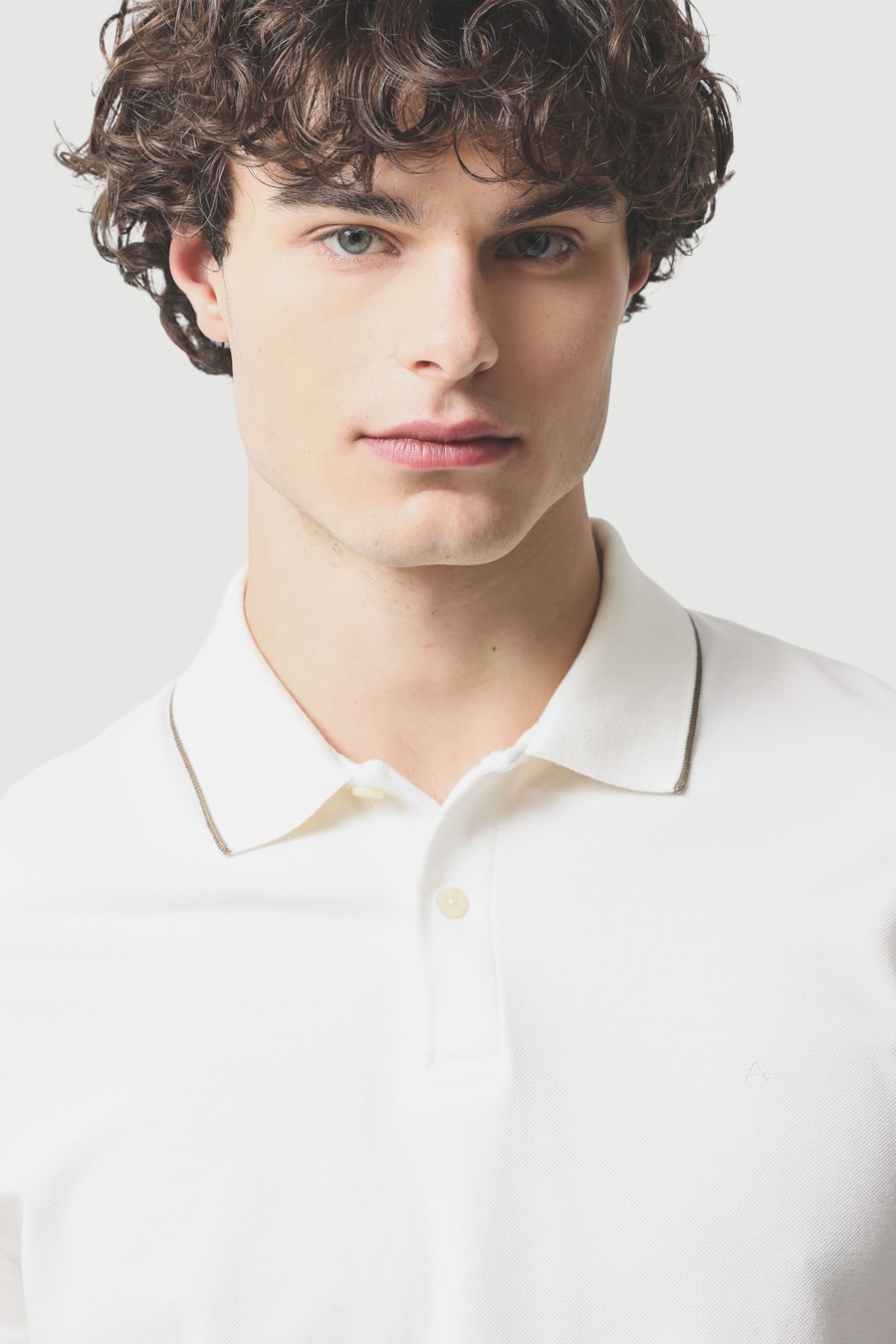 Polo Manga Curta Classic 1 Friso Off White — foto 3 de 6