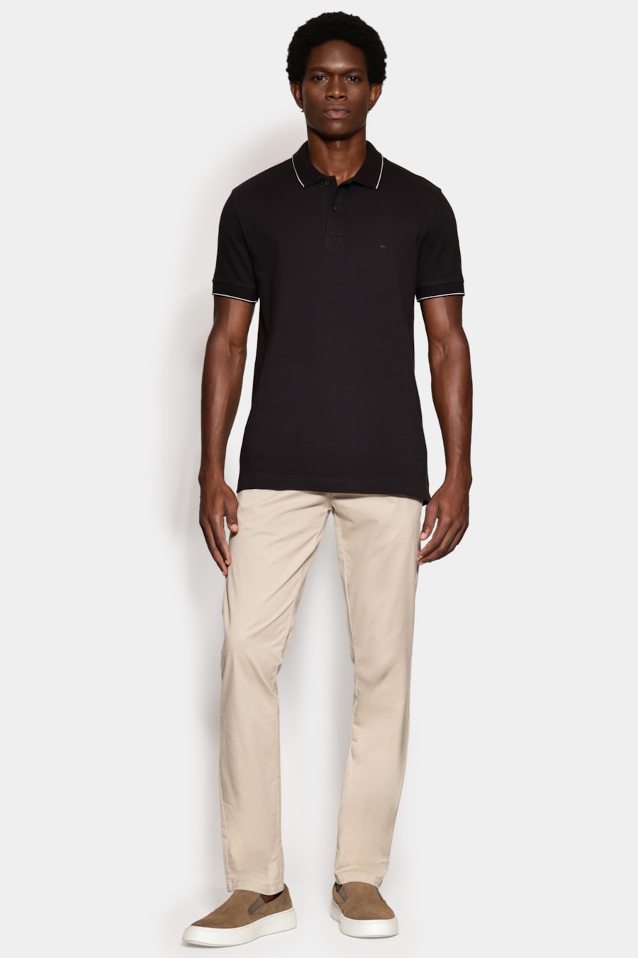 Polo Manga Curta Friso Fino Gola Preto — foto 2 de 5