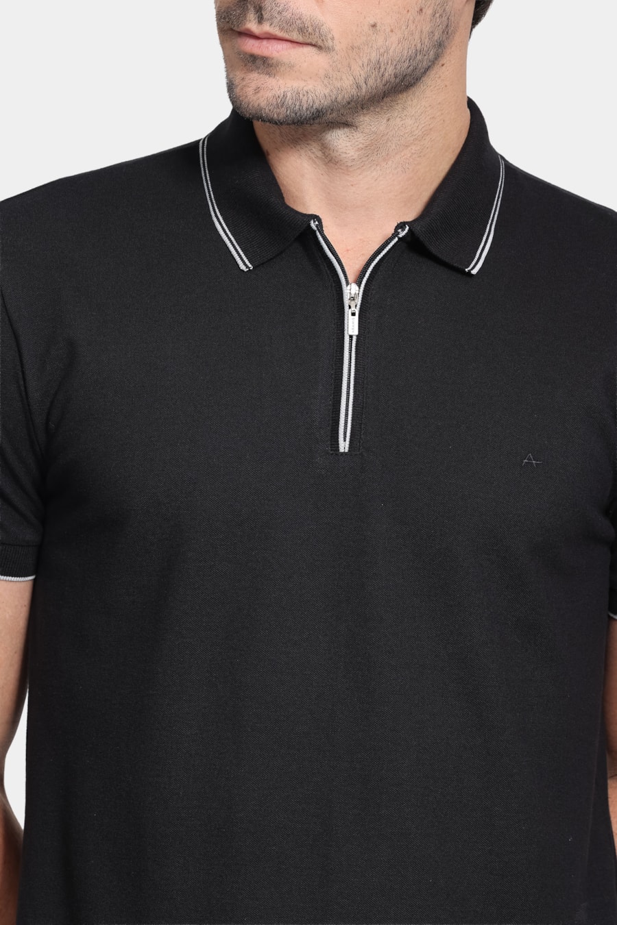 Polo Manga Curta Meio Ziper Gola Friso Preto — foto 3 de 5