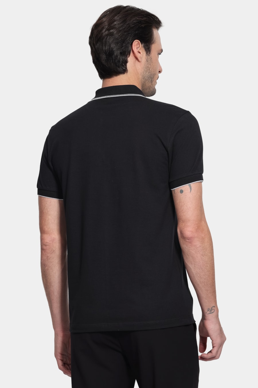 Polo Manga Curta Meio Ziper Gola Friso Preto — foto 4 de 5