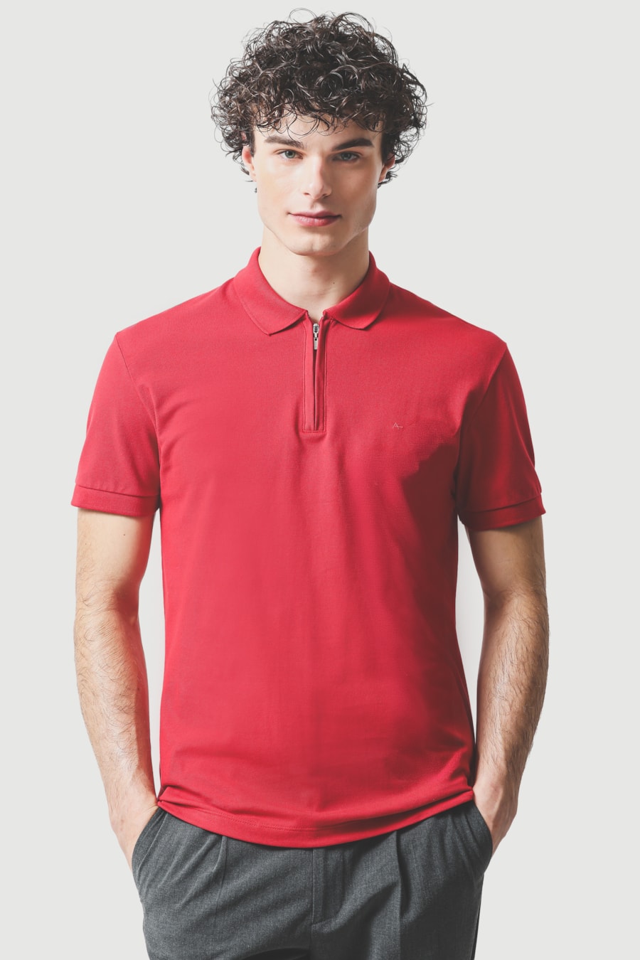 Polo Manga Curta Piquet Com Zíper Vermelho Aramis 115 — foto 1 de 5