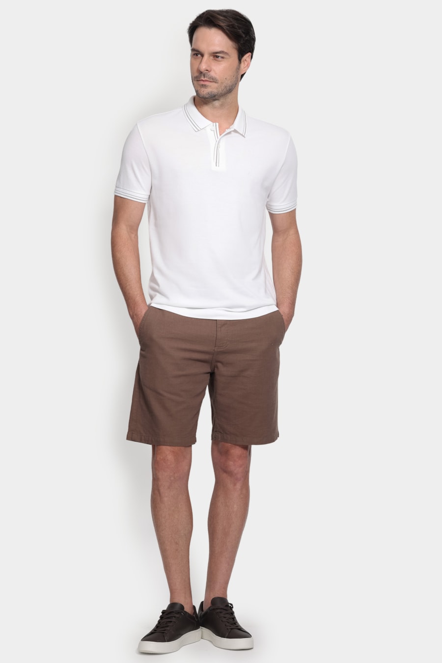 Polo Manga Curta Piquet Tres Frisos Off White — foto 2 de 5
