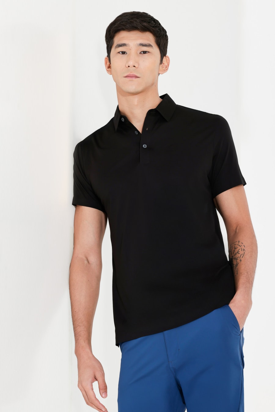 Polo Manga Curta Seamless Preto — foto 1 de 5