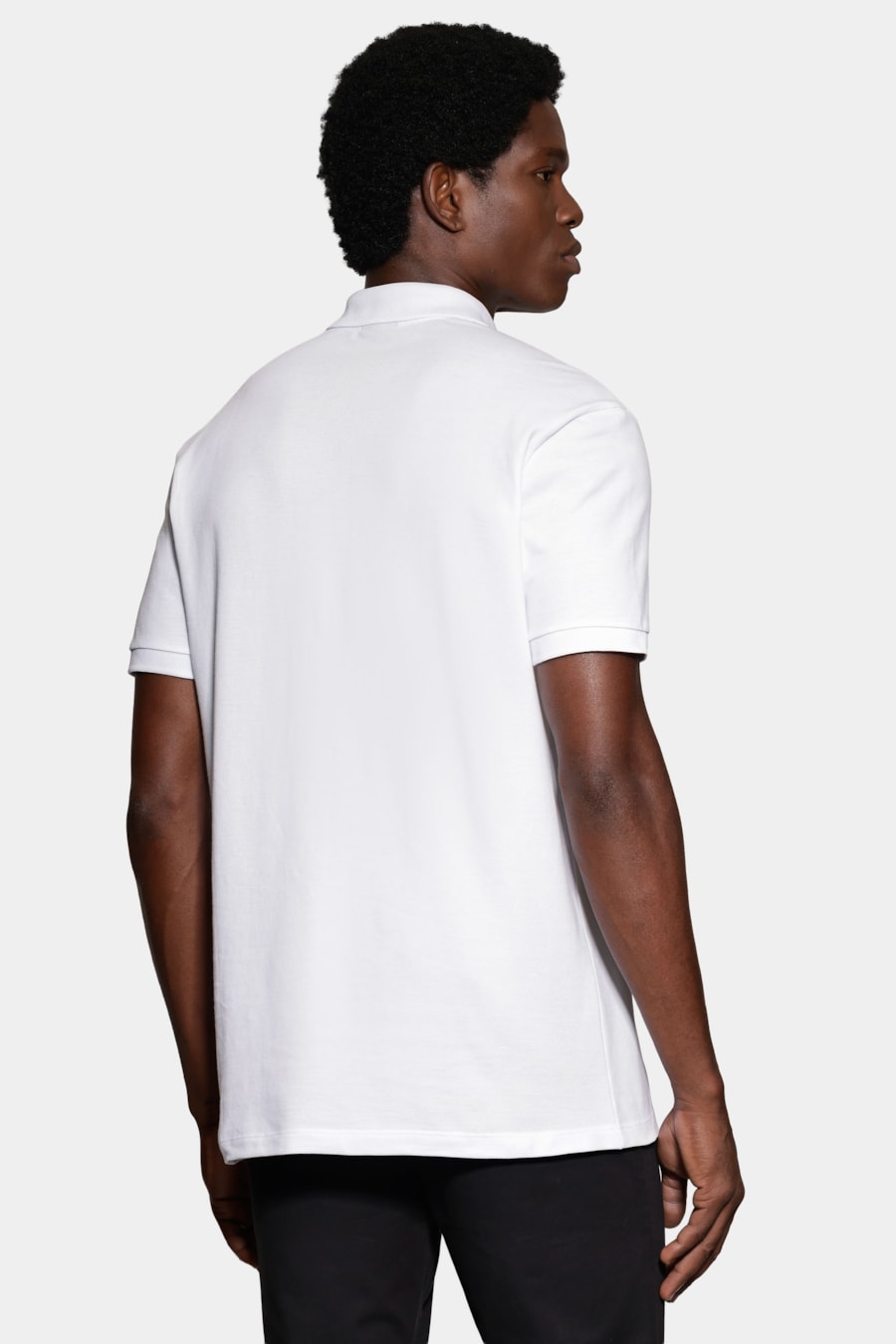 Polo Manga Curta Ziper Piquet Simples Branco — foto 4 de 5