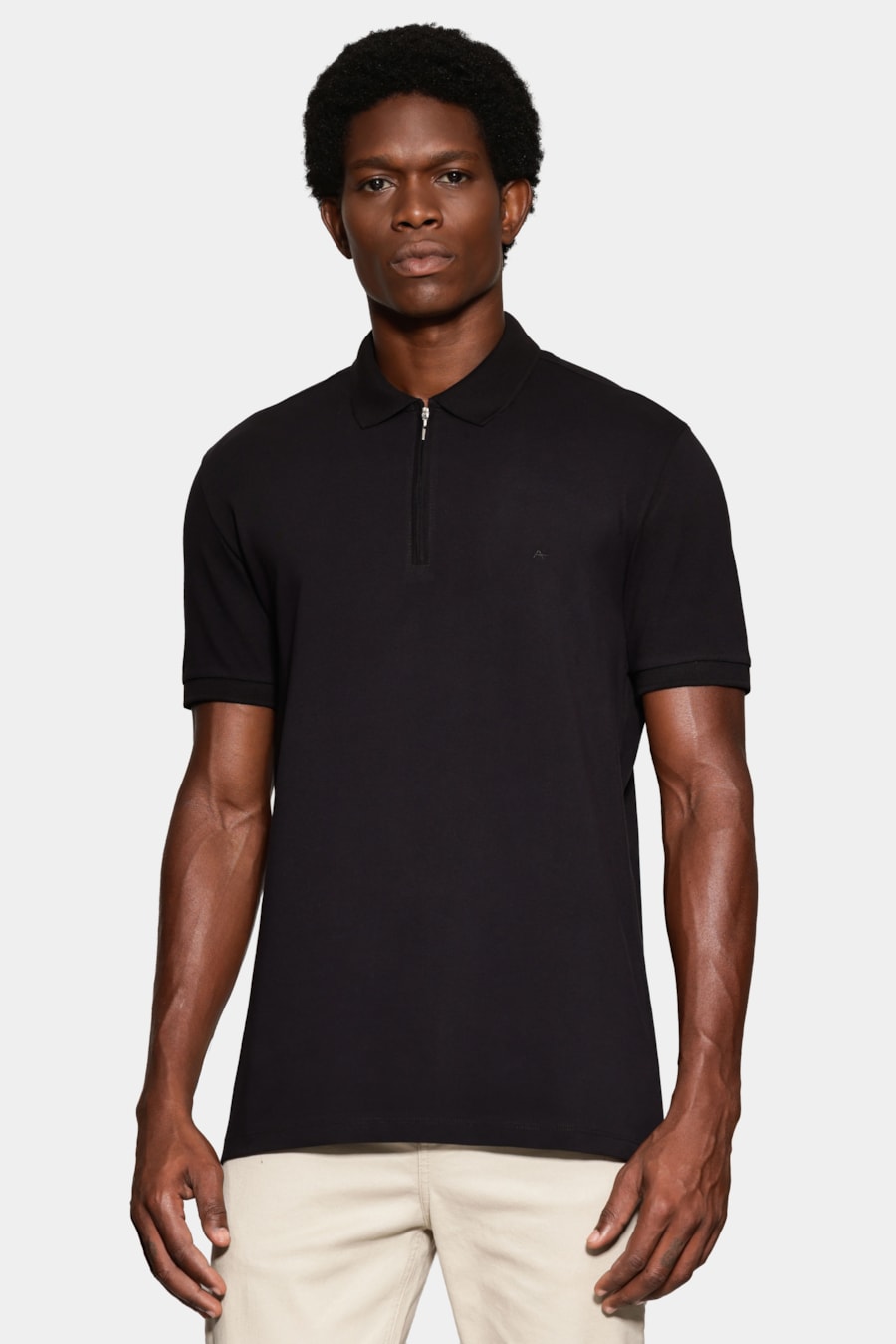 Polo Manga Curta Ziper Piquet Simples Preto — foto 1 de 5