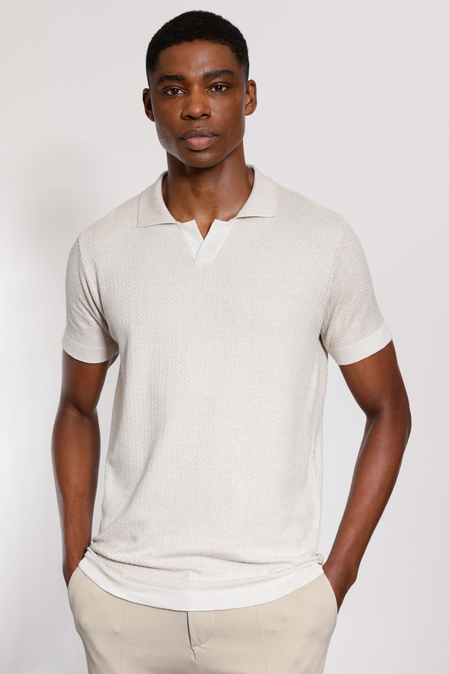 Polo Tricot Manga Curta Explorer Fishbone Off White — foto 1 de 5