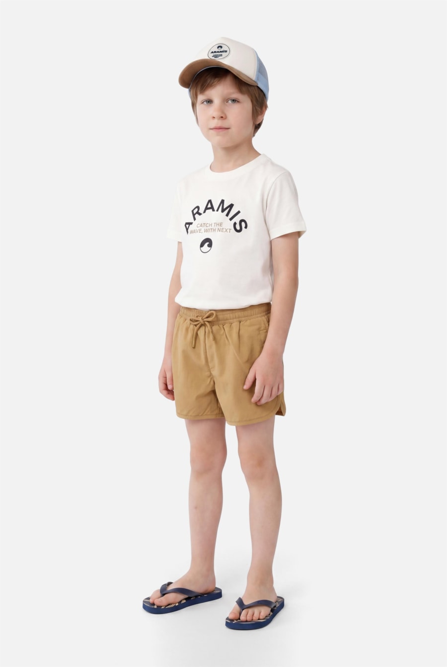 Short Infantil Liso Com Abertura Lateral Camelo — foto 2 de 3