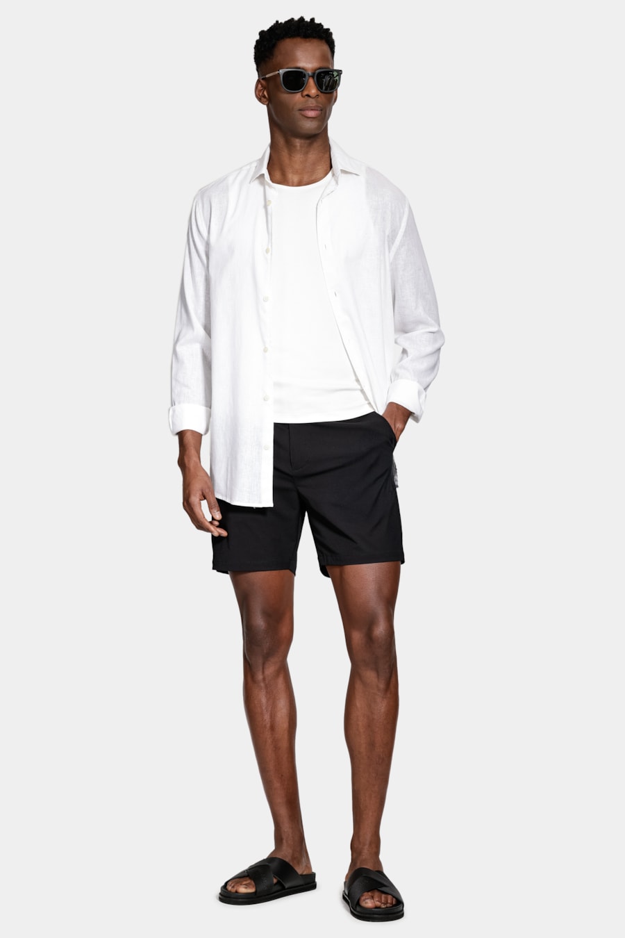Short Tecnológico Com Fivela Textura Preto — foto 2 de 9