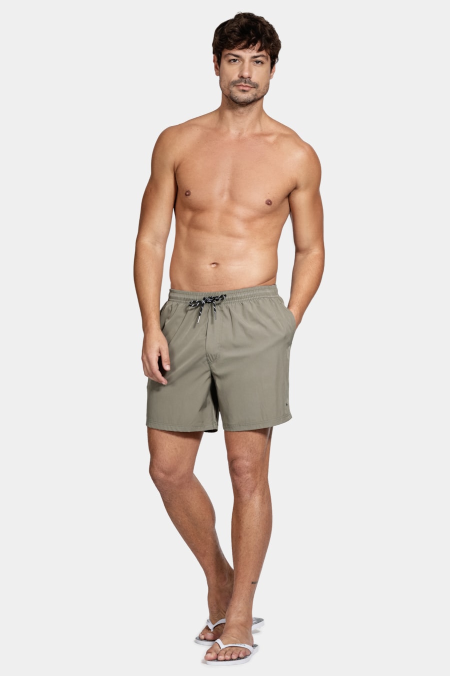 Shorts D' Água Liso Verde Militar — foto 7 de 9
