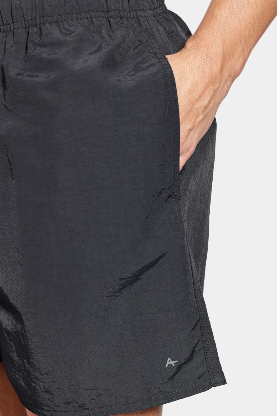 Shorts de Elástico Básico Color Preto — foto 3 de 9