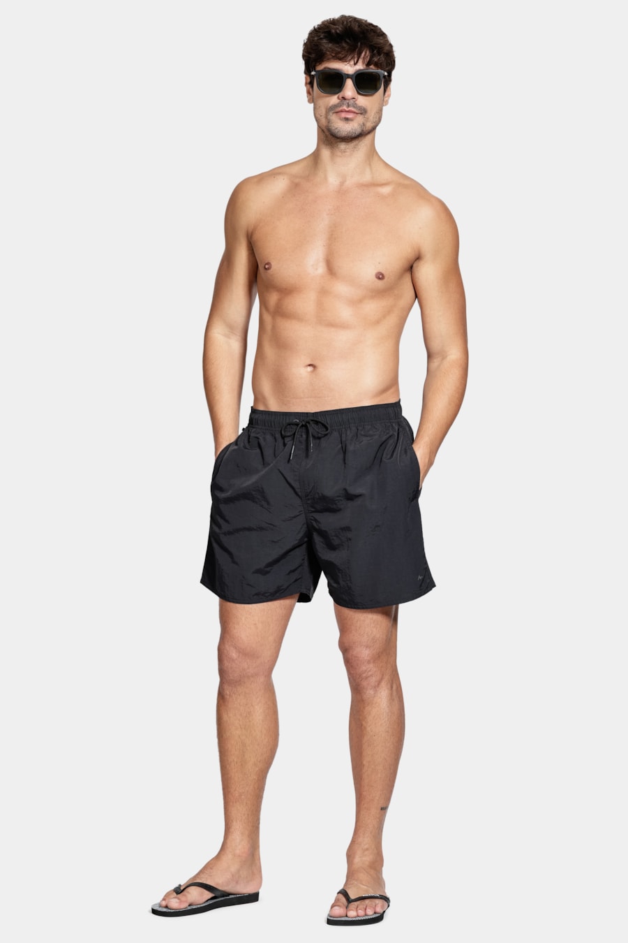 Shorts de Elástico Básico Color Preto — foto 7 de 9