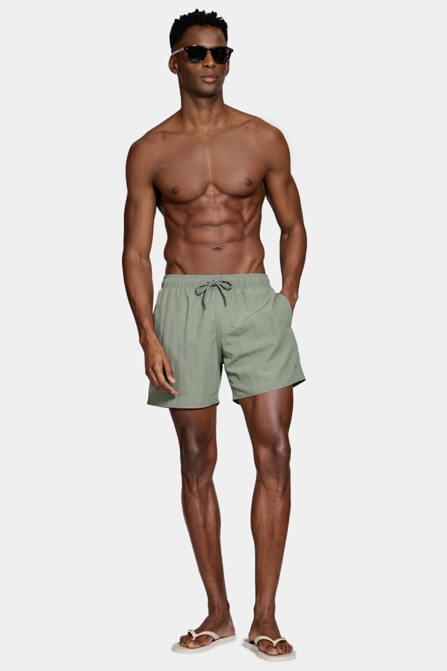 Shorts de Elástico Básico Color Verde Claro — foto 8 de 10