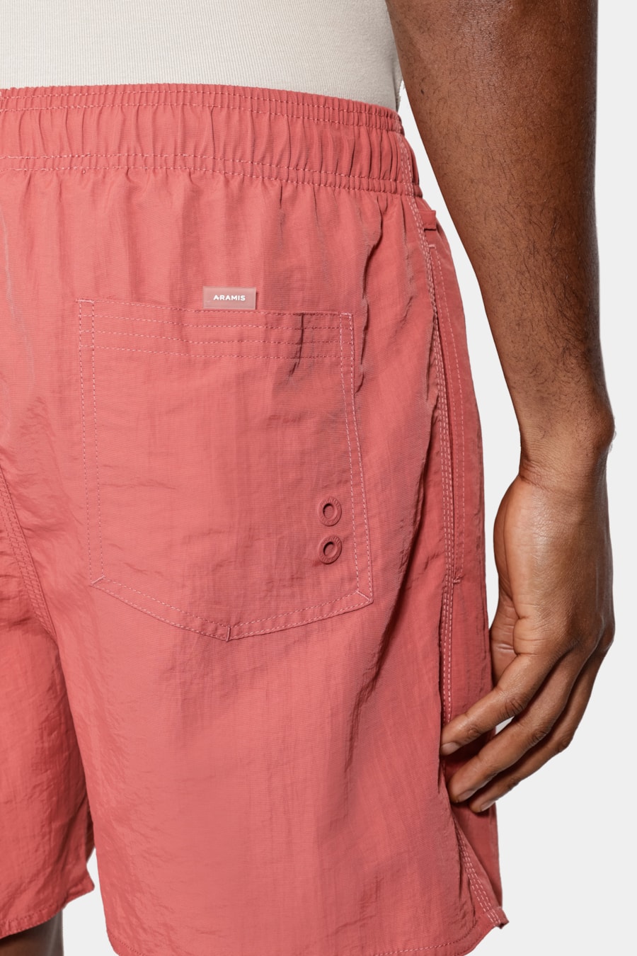 Shorts de Elástico Básico Color Vermelho — foto 4 de 8