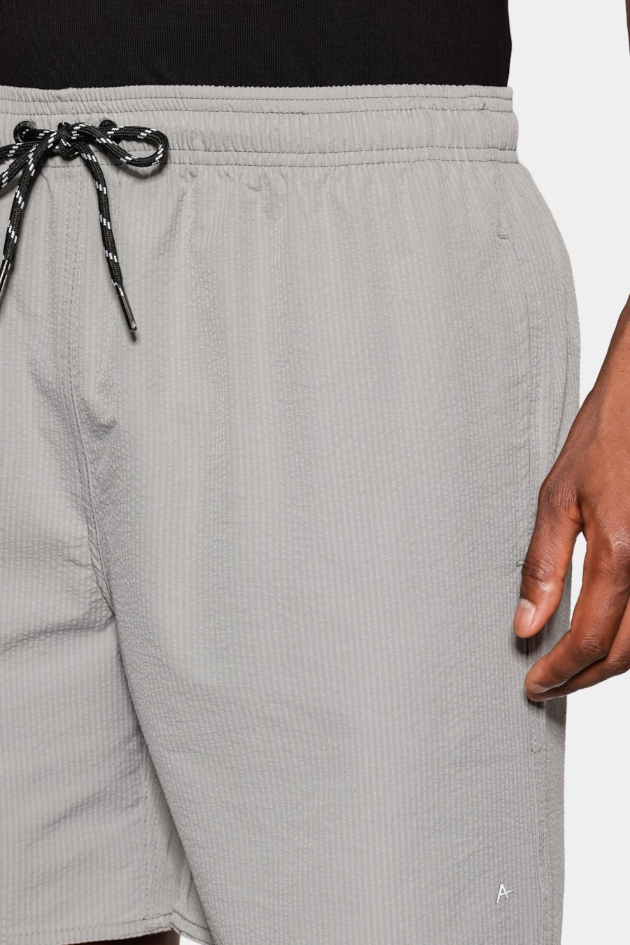 Shorts Elastico Maquinetado Ribana Chumbo — foto 3 de 9