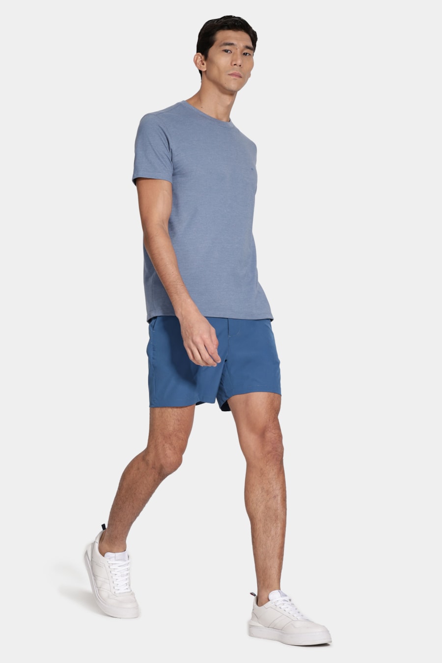 Shorts Tecnológico Com Fivela Azul Indigo — foto 2 de 5