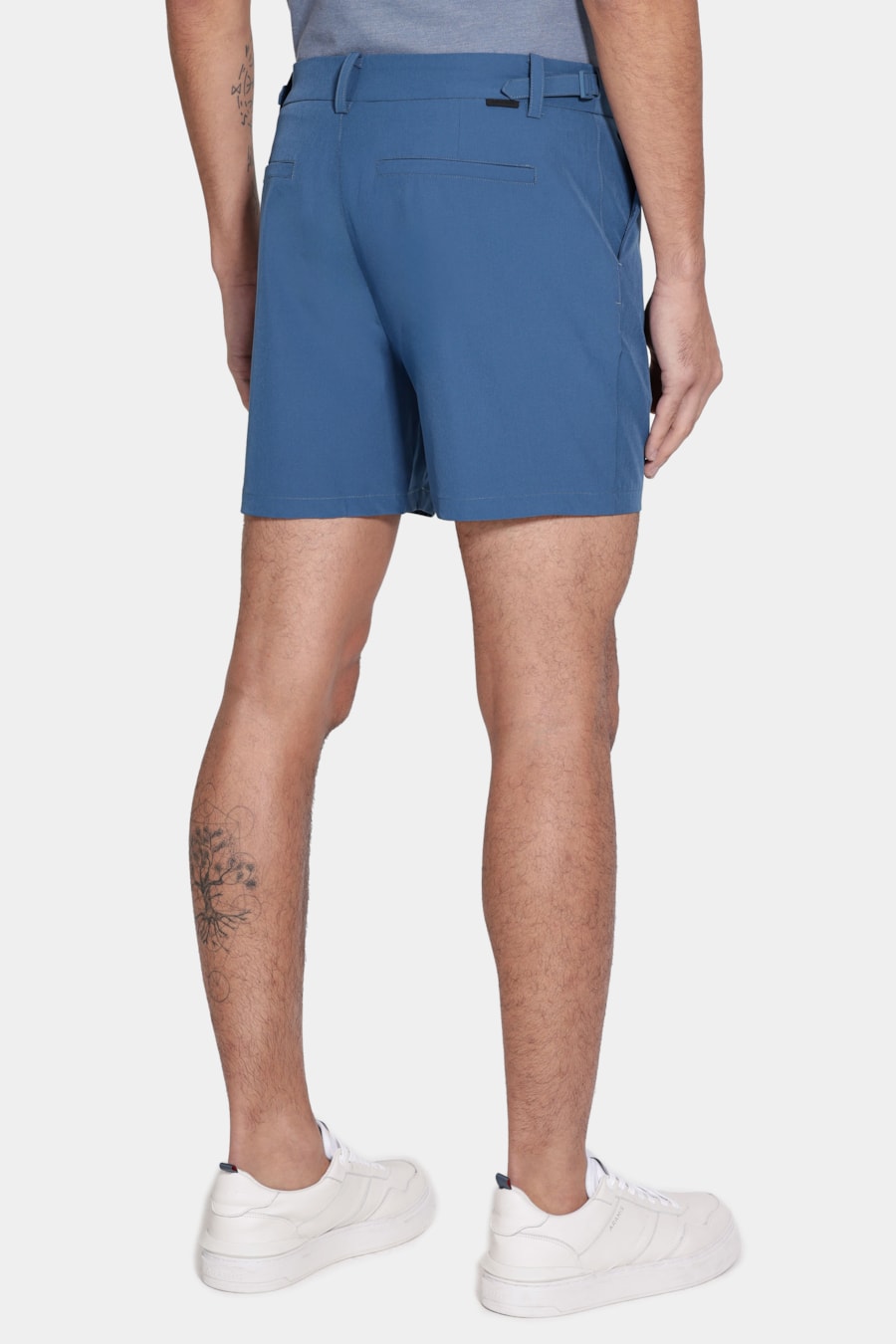 Shorts Tecnológico Com Fivela Azul Indigo — foto 5 de 5