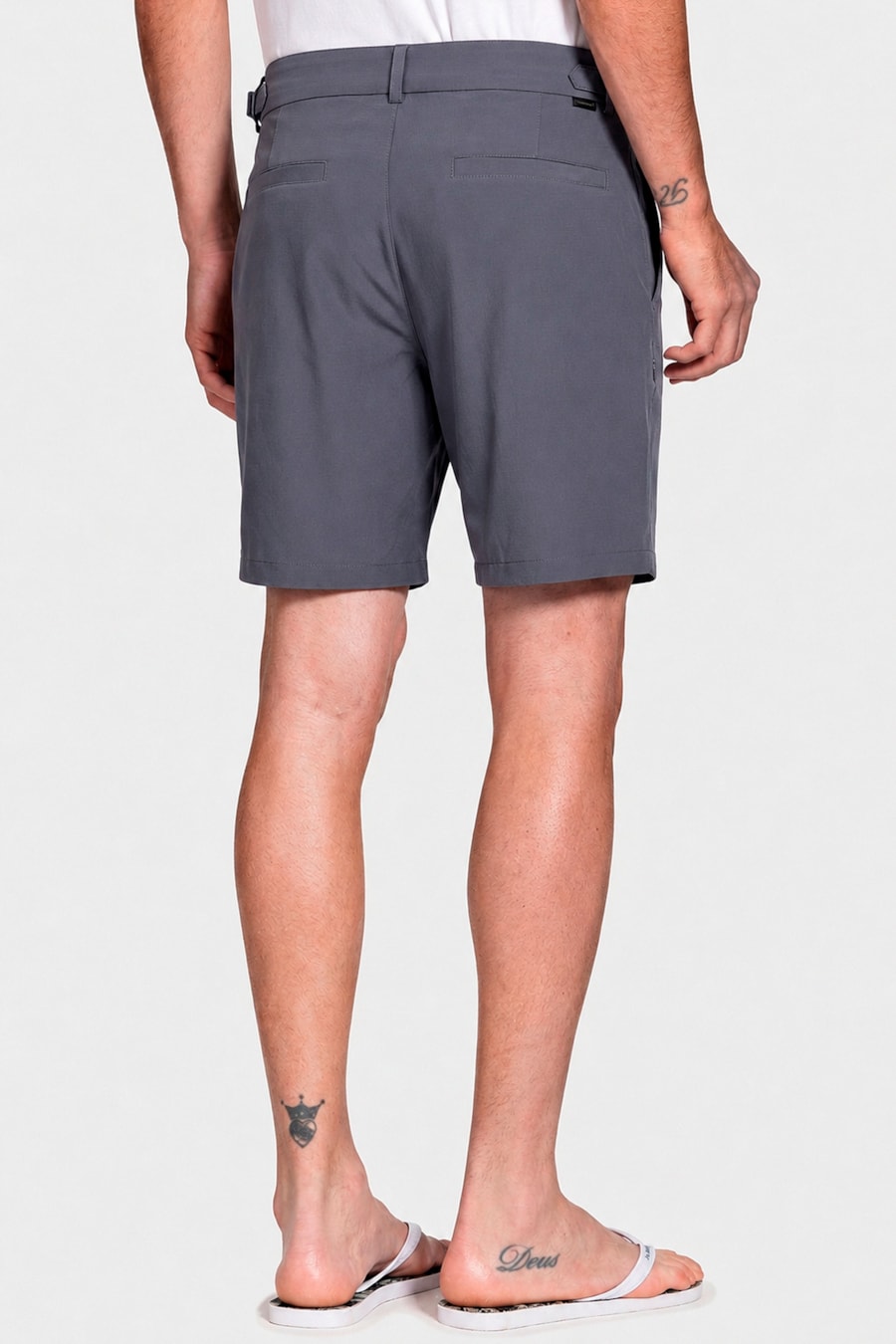 Shorts Tecnológico Com Fivela Chumbo — foto 4 de 8
