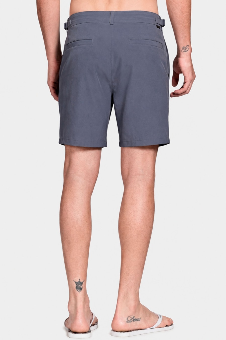 Shorts Tecnológico Com Fivela Chumbo — foto 7 de 8