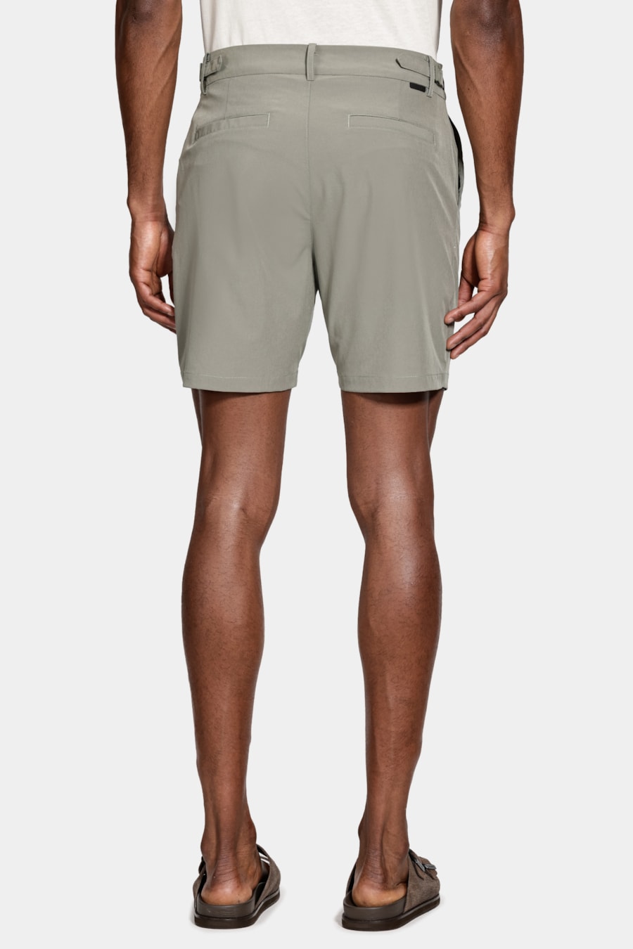 Shorts Tecnológico Com Fivela Verde Militar — foto 5 de 9