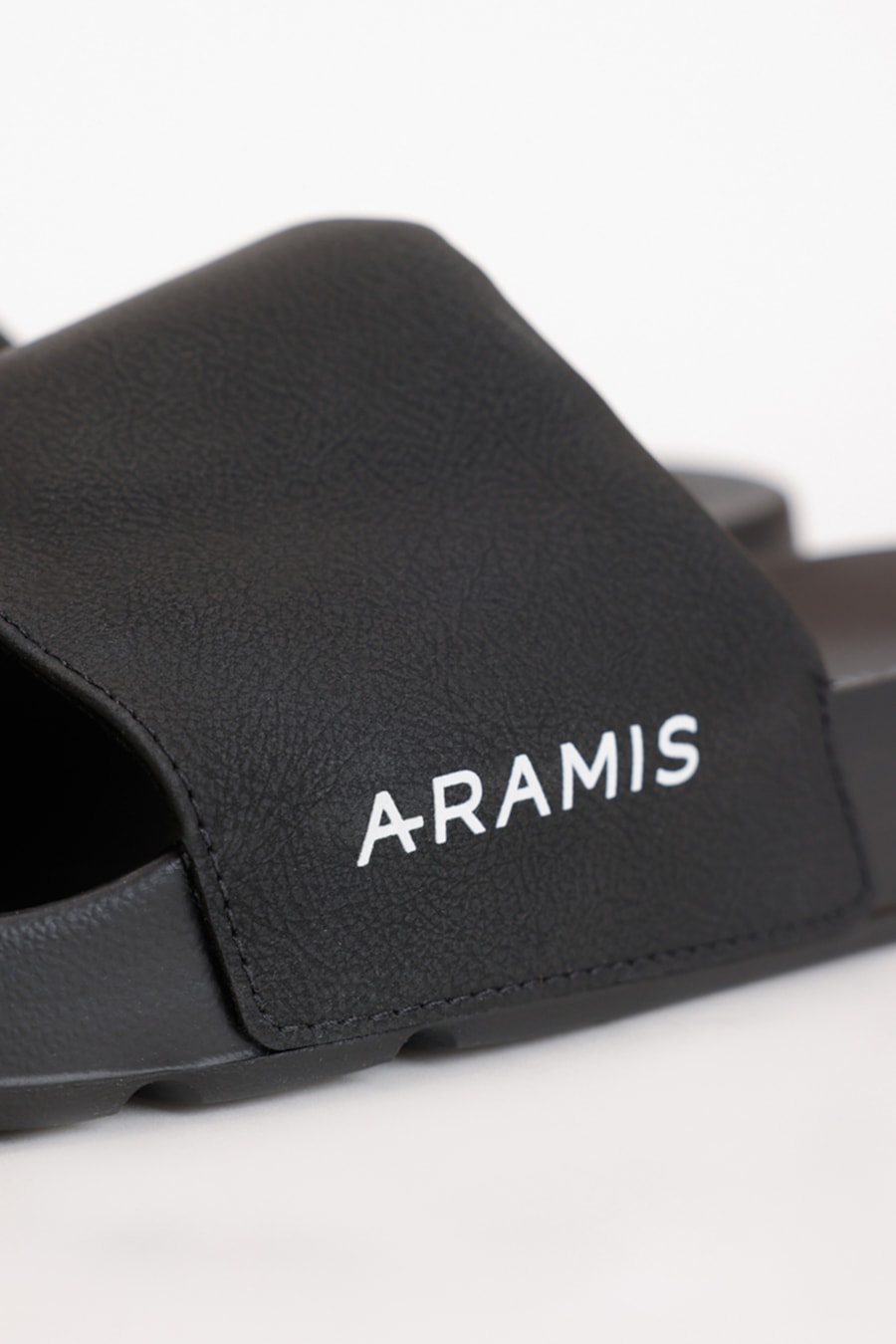 Slide Aramis Puff Preto — foto 3 de 3