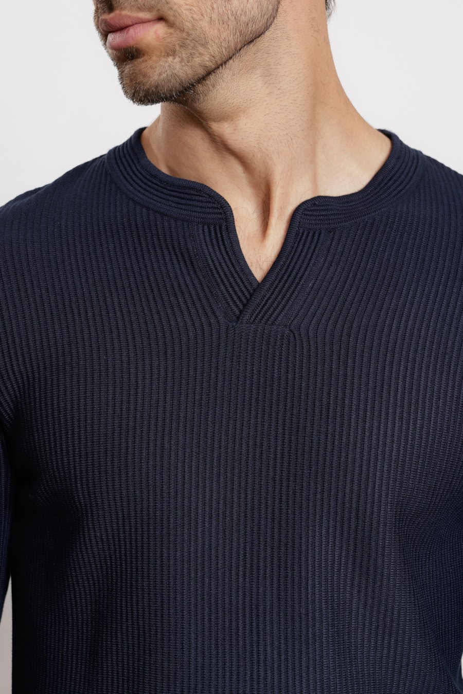 Suéter de Tricot Henley Marinho Escuro — foto 4 de 7