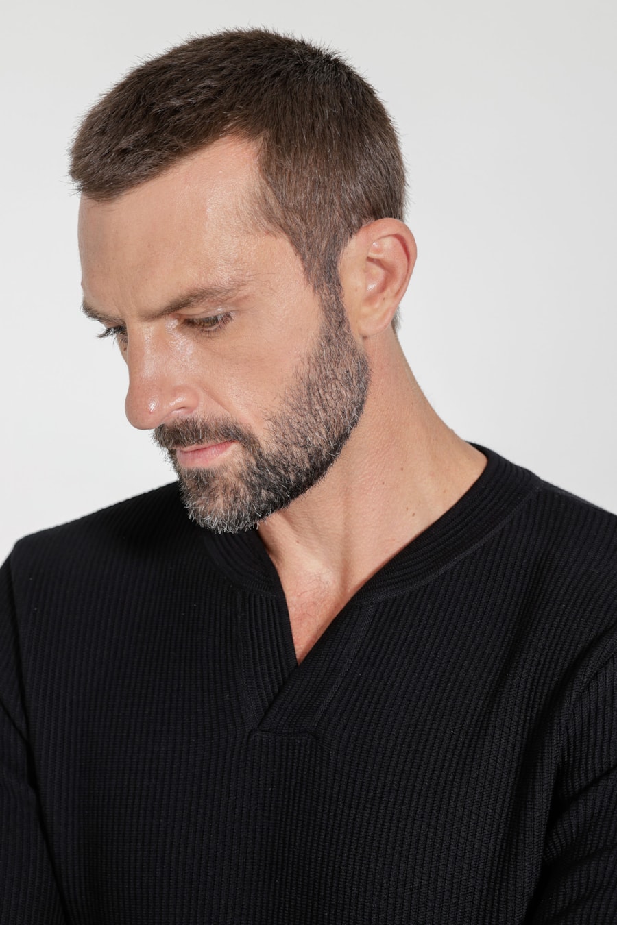 Suéter de Tricot Henley Preto — foto 3 de 7