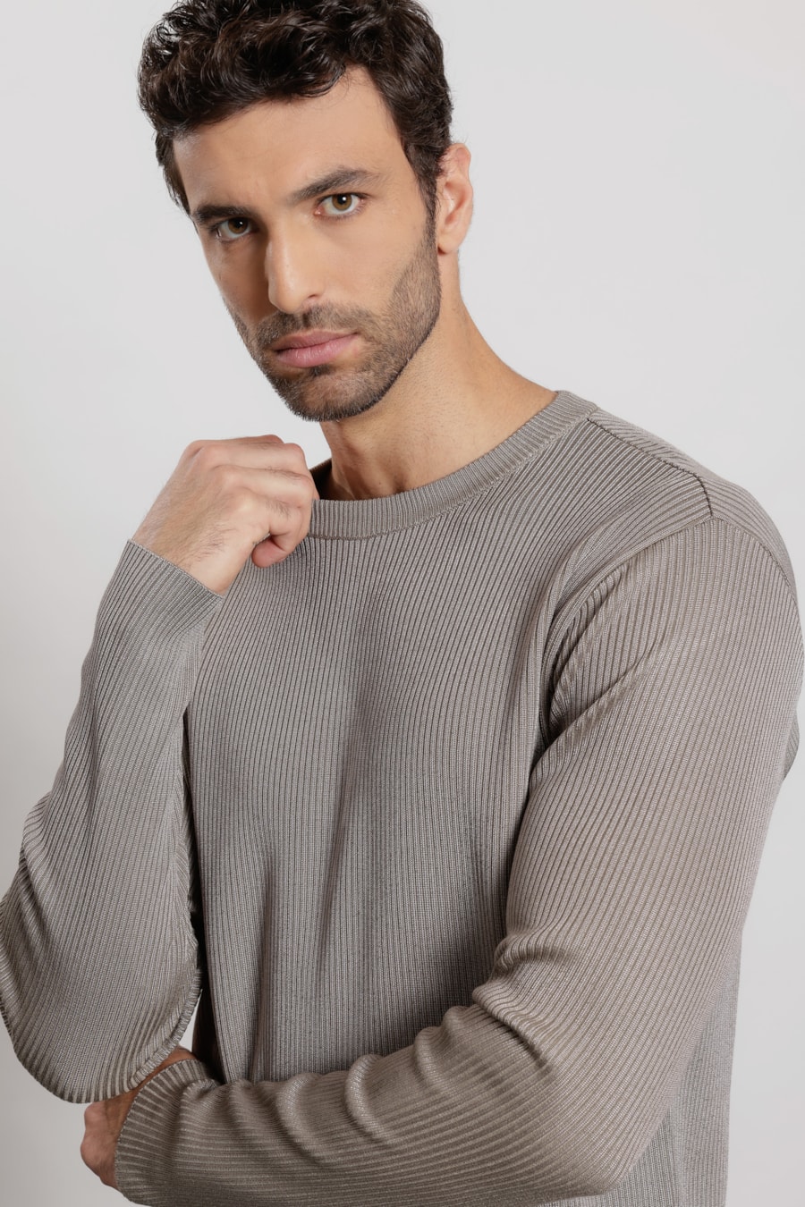 Suéter Manga Longa Tricot Rayon Fume — foto 3 de 5