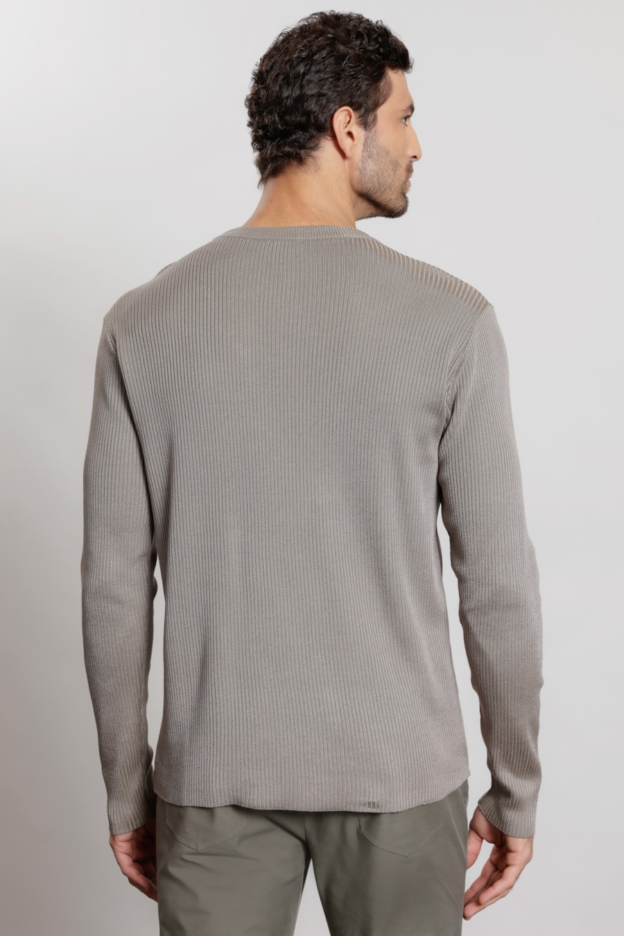 Suéter Manga Longa Tricot Rayon Fume — foto 4 de 5