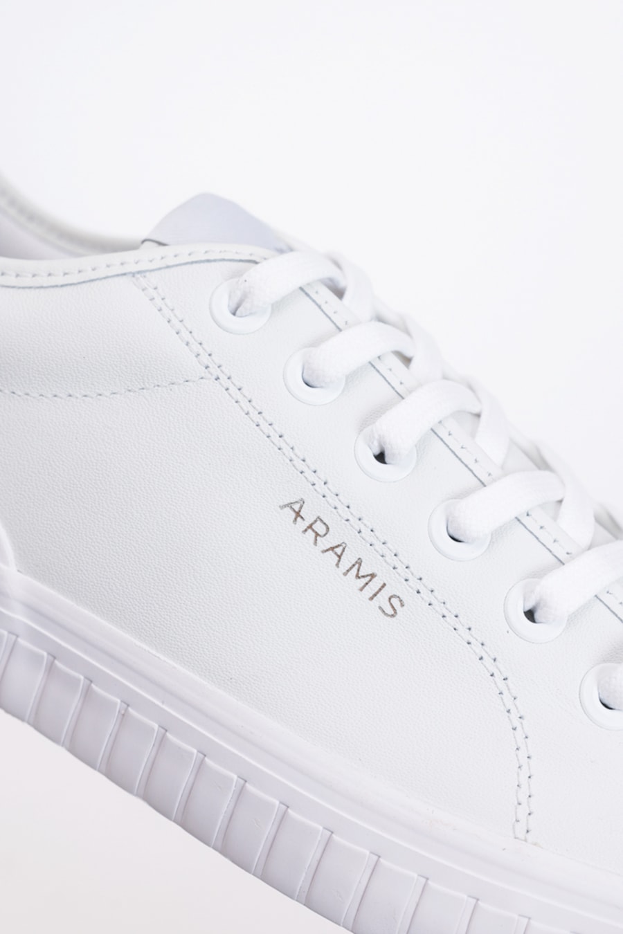 Tênis Aramis Deep Leather Branco/Branco — foto 5 de 6