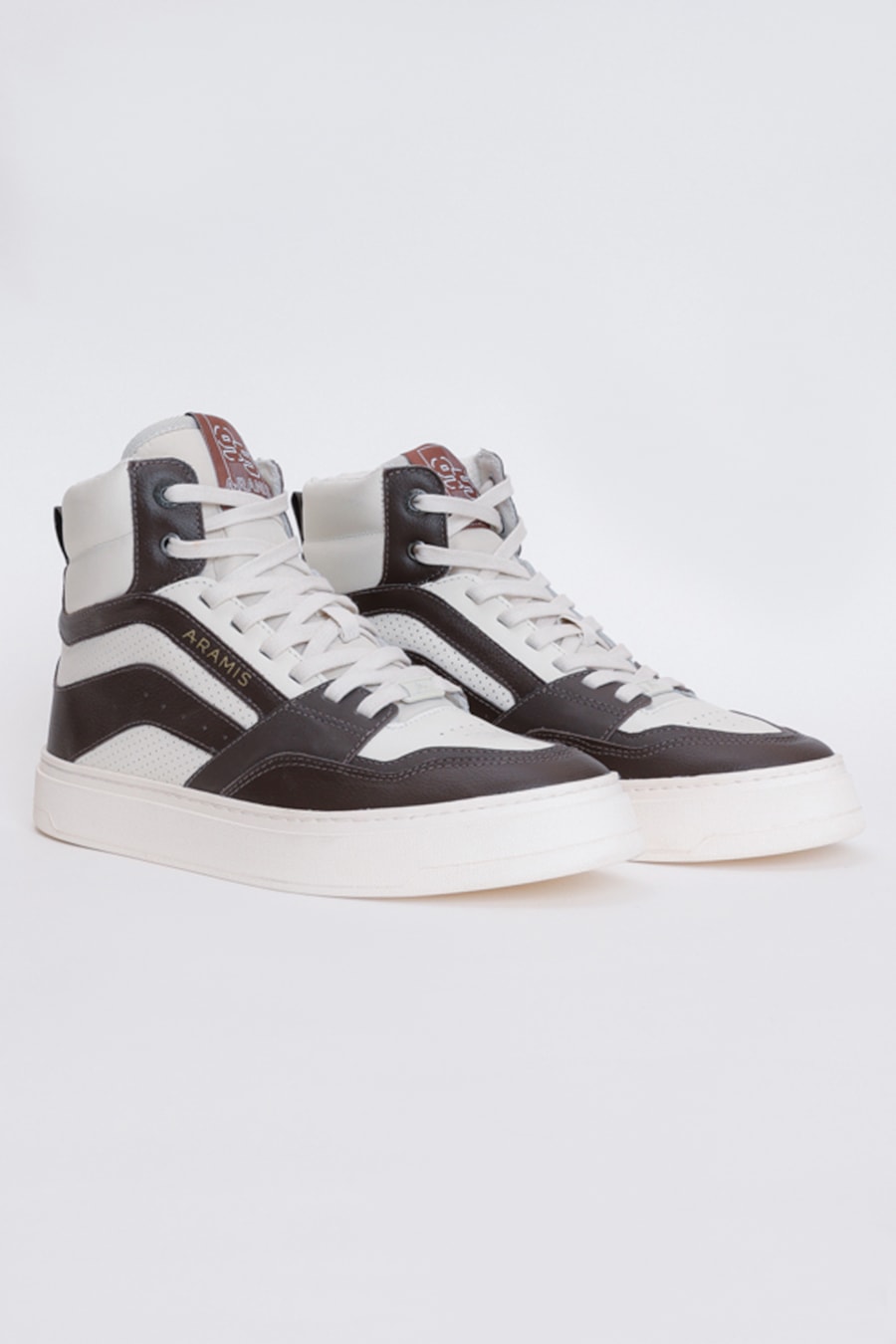 Tênis Aramis Legacy Stomp Off White Com Café — foto 3 de 6