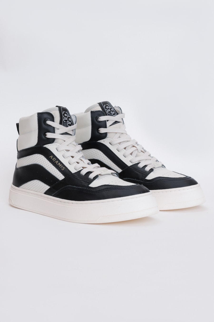 Tênis Aramis Legacy Stomp Off White Com Preto — foto 3 de 6
