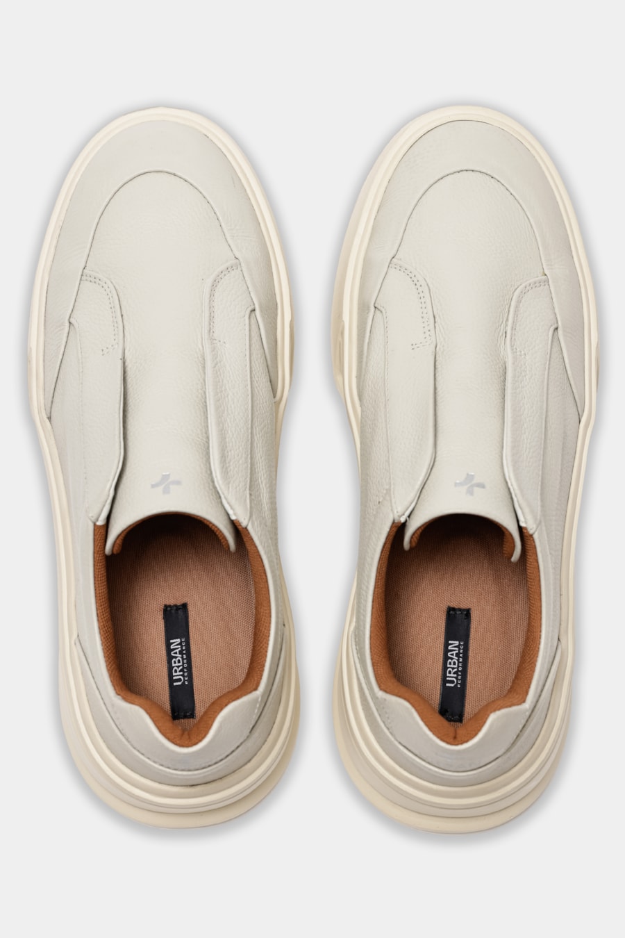 Tênis Couro Comfort Tech Off White — foto 5 de 7