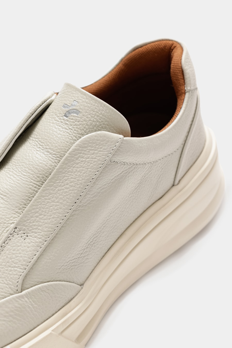 Tênis Couro Comfort Tech Off White — foto 7 de 7