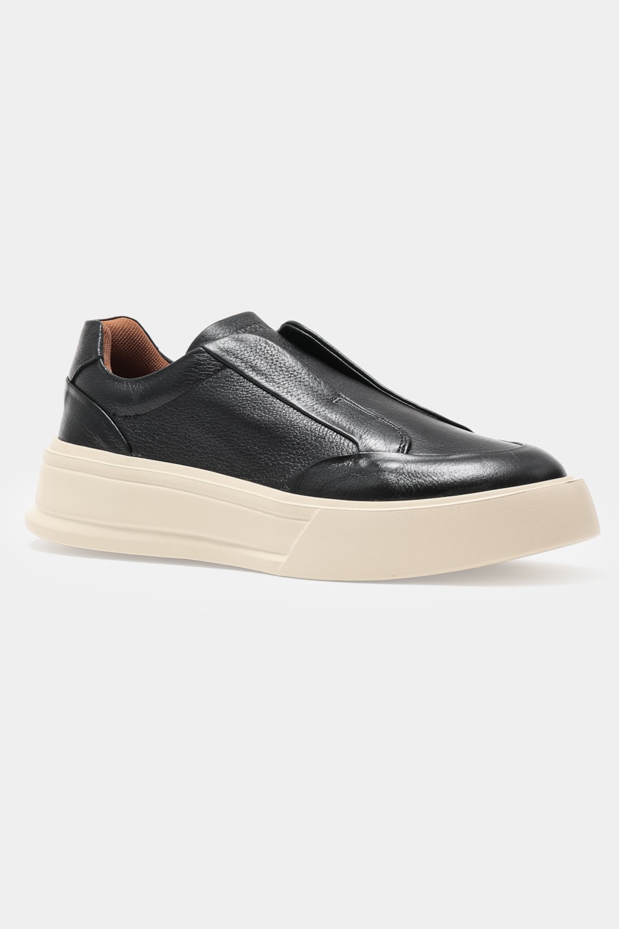 Tênis Couro Comfort Tech Preto C/Off White — foto 3 de 6