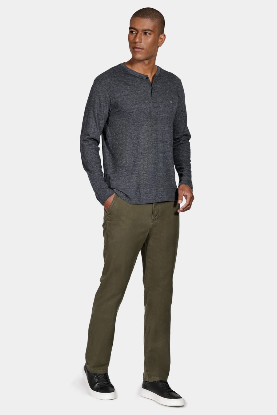 Tênis Couro Neat Low Preto — foto 2 de 6