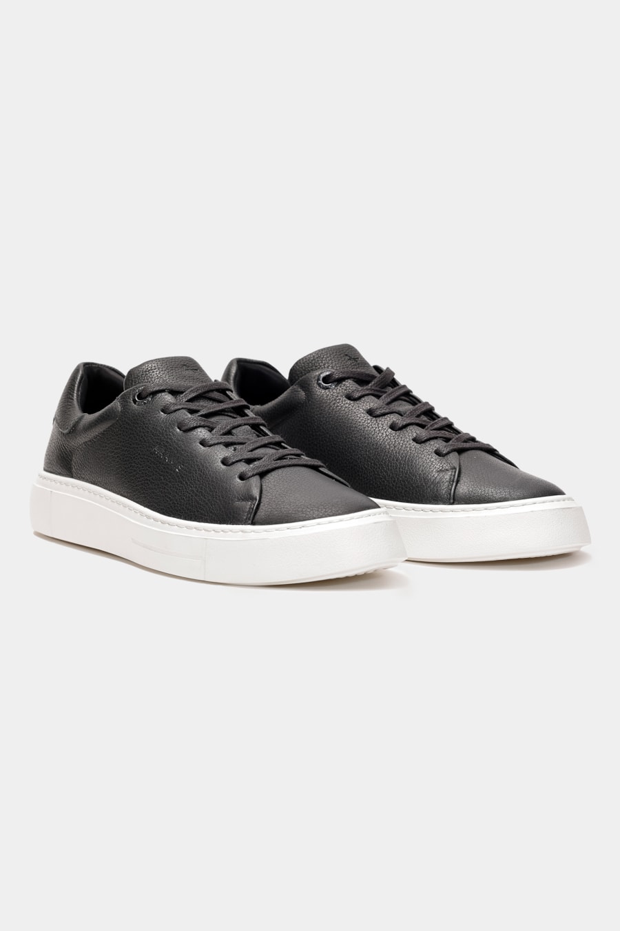 Tênis Couro Neat Low Preto — foto 3 de 6