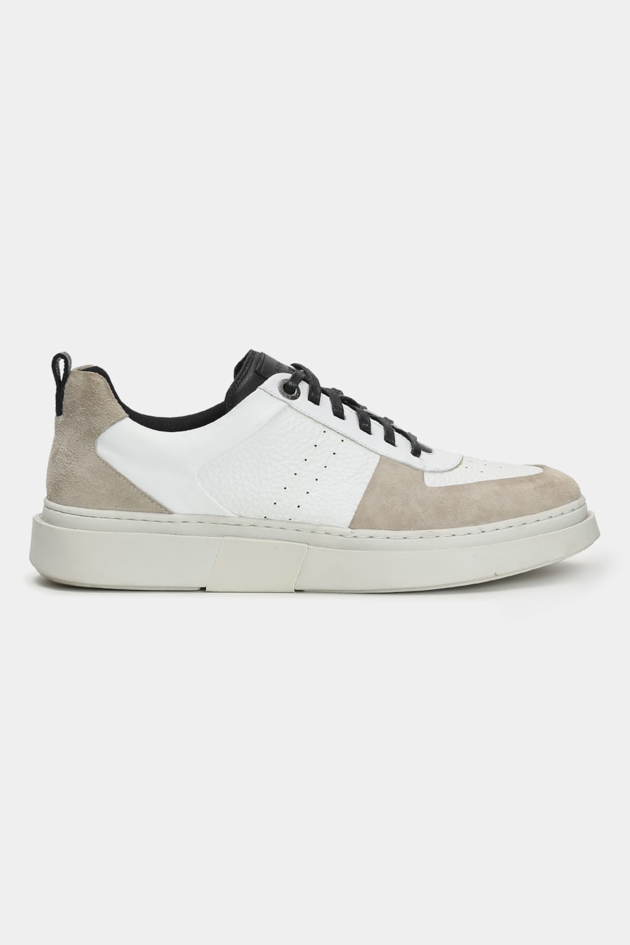 Tênis de Couro Dare Class Off White Com Preto — foto 1 de 6