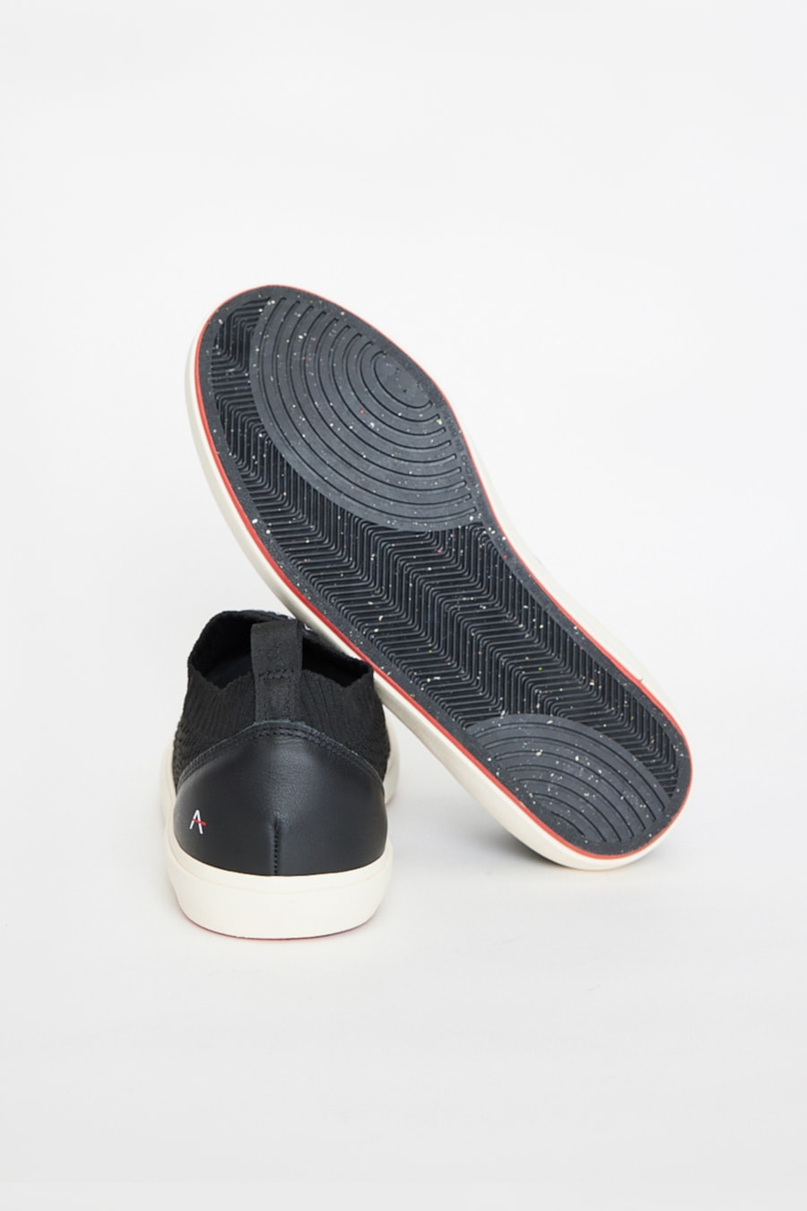 Tênis Flow Knit Preto — foto 3 de 3