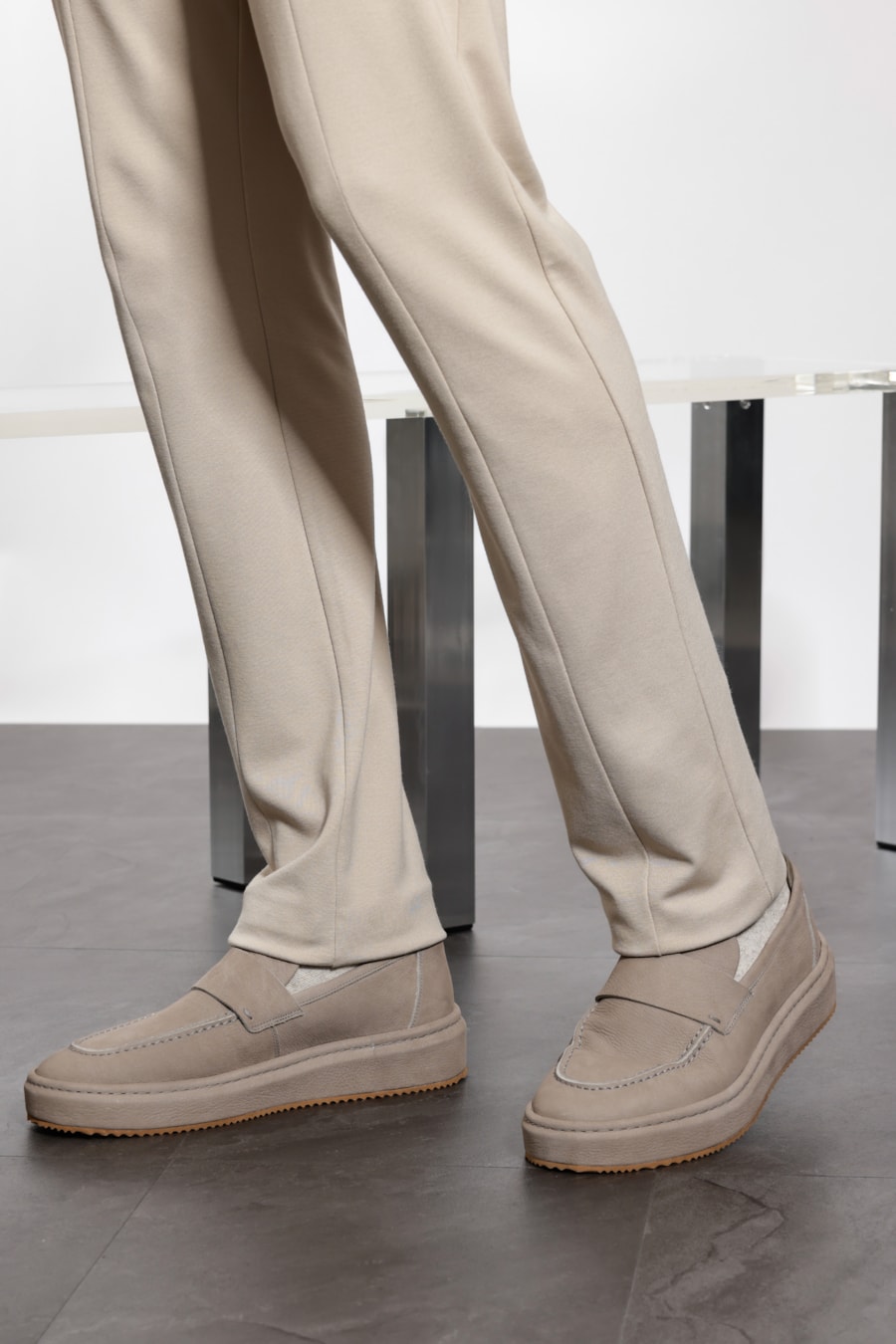 Tênis Mocassim Urban Cinza — foto 3 de 7