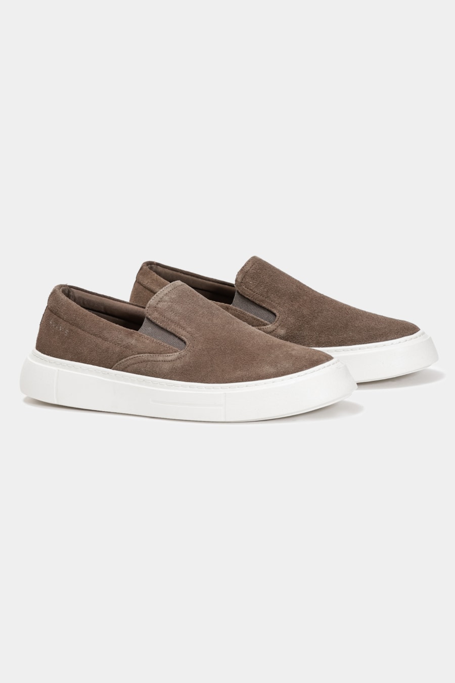 Tênis Slip On Camurça Aramis Castor — foto 3 de 6