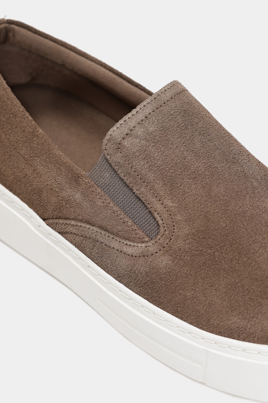 Tênis Slip On Camurça Aramis Castor — foto 5 de 6