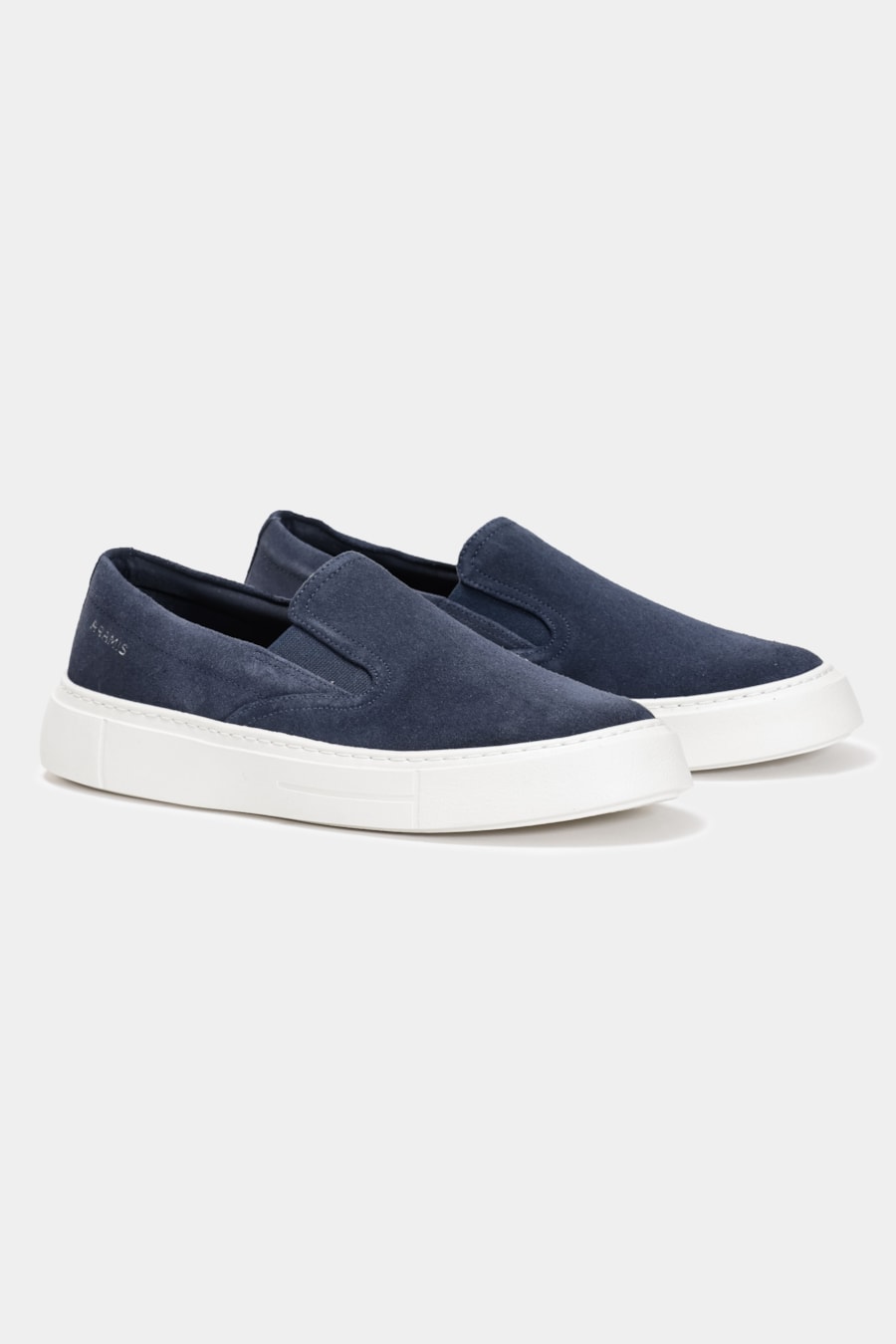 Tênis Slip On Camurça Aramis Marinho — foto 3 de 6