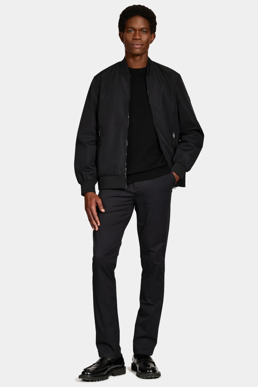 Tricot Manga Curta Gola Careca Preto — foto 2 de 5
