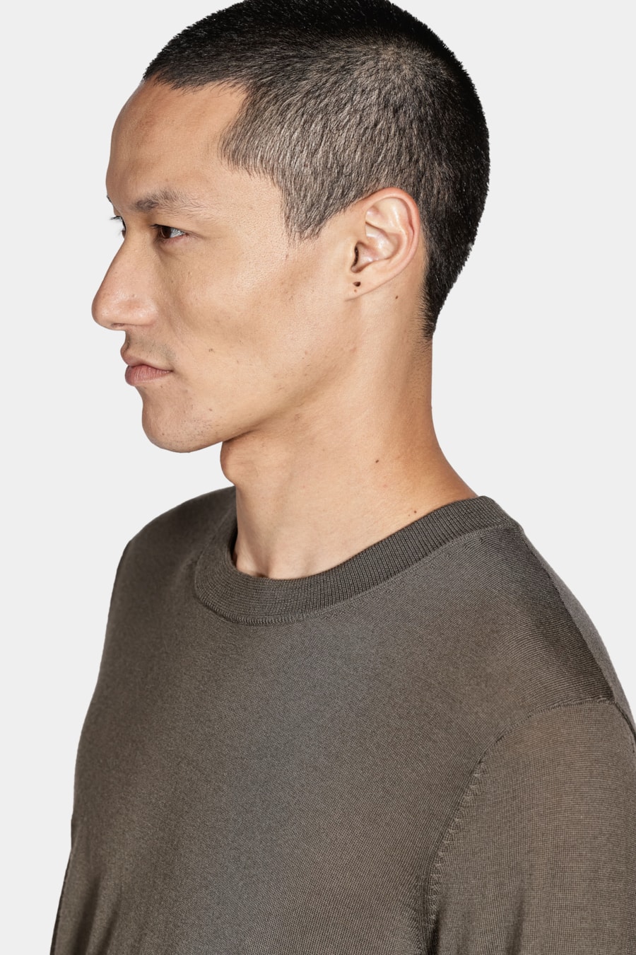 Tricot Manga Longa Gola Careca Lã Merino Tabaco — foto 3 de 6